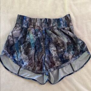 Lululemon Track That Short, 3” inseam. Size 6